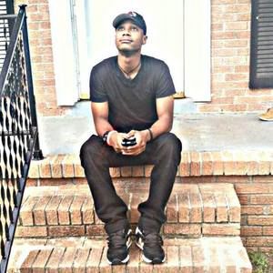 Meet your Posher, Lloyd